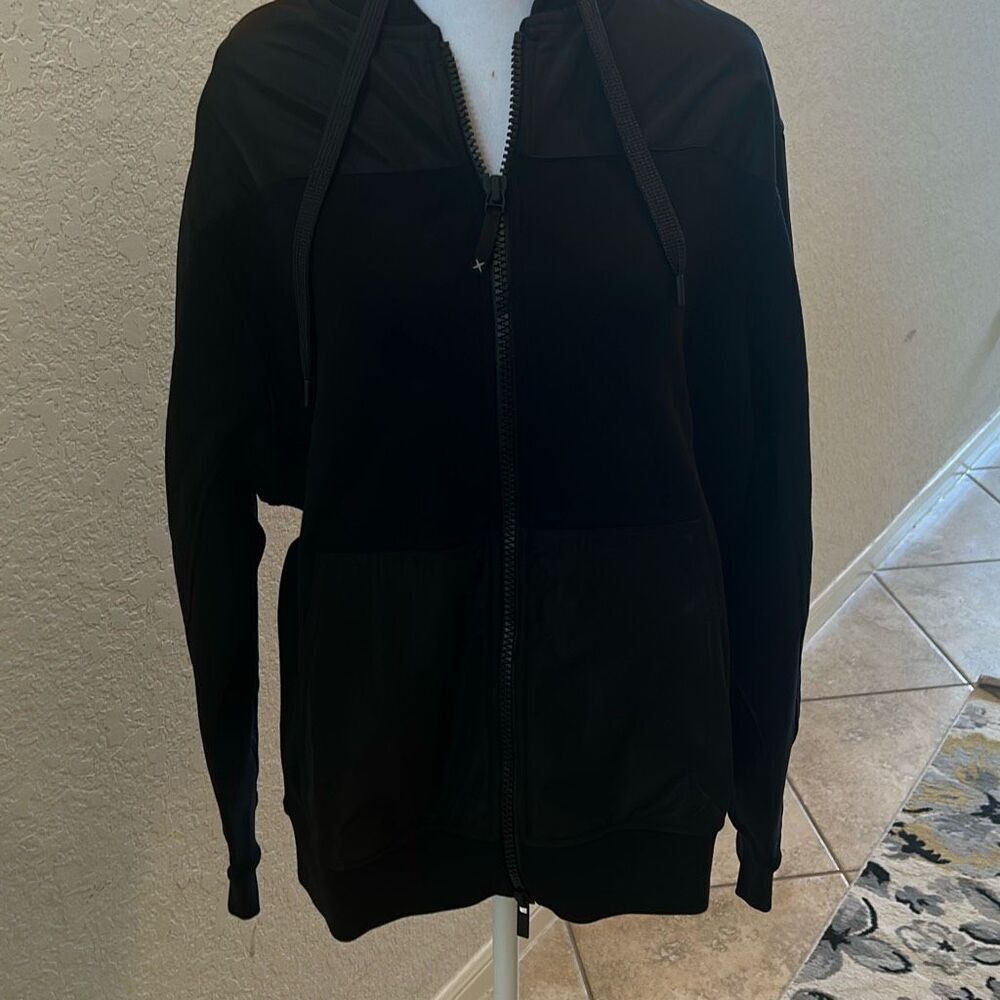 GSTQ Men’s Size S Hybrid Full Zip Hoodie Black Closet Staple Sporty Casual NWT